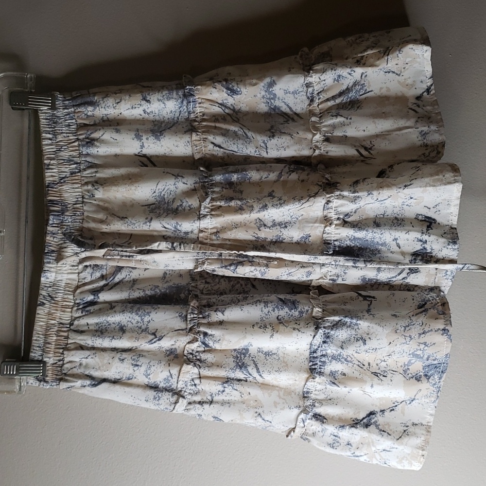 Paper Crane White, Blue, and Tan Skater Teired Ruffle Skirt Small